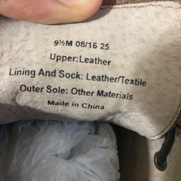 Shoes - Picture 5 of 5